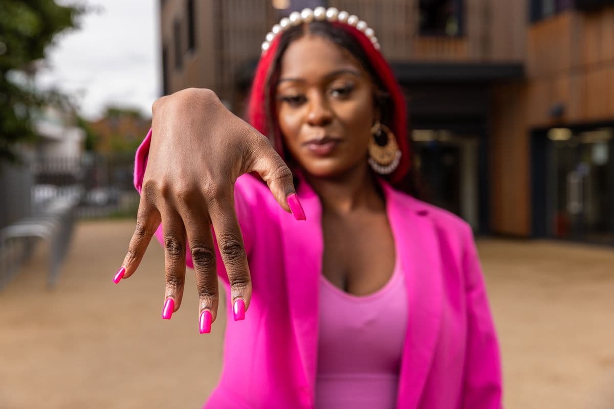 Pink ombré nail set